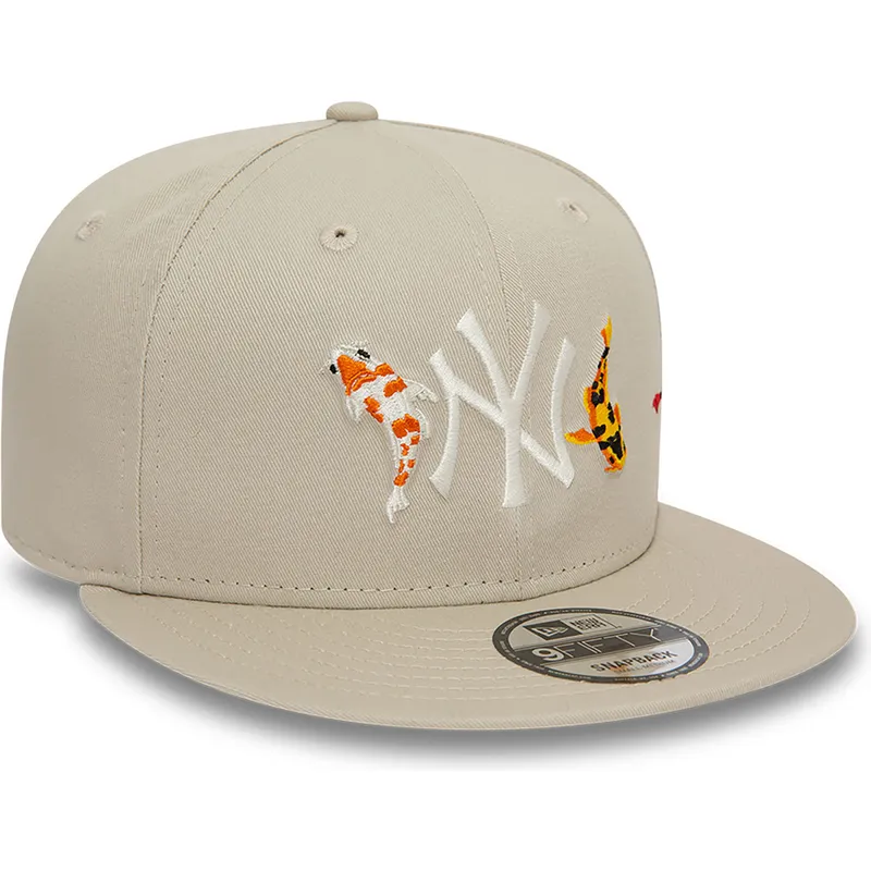 cappelli-piatta-beige-snapback-9fifty-koi-fish-dei-new-york-yankees-mlb-di-new-era cappelli-piatta-beige-snapback-9fifty-koi-fish-dei-new-york-yankees-mlb-di-new-era