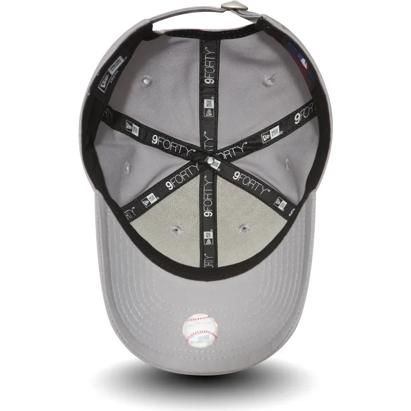 gra-justerbar-buet-kasket-til-dreng-9forty-essential-fra-new-york-yankees-mlb-af-new-era