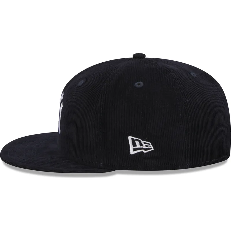 cappelli-piatta-blu-marino-regolato-59fifty-throwback-cord-dei-new-york-yankees-mlb-di-new-era