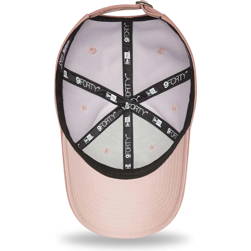 cappelli-curva-rosa-cinghia-regolabile-9forty-velour-dei-new-york-yankees-mlb-di-new-era