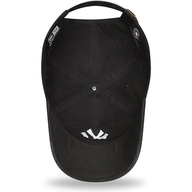 cappelli-curva-nero-cinghia-regolabile-9twenty-league-essential-dei-new-york-yankees-mlb-di-new-era