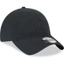 berretto-curvo-nero-regolabile-con-logo-nero-9twenty-mini-logo-dei-new-york-yankees-mlb-di-new-era