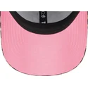 cappellino-curvo-leopardo-regolabile-con-logo-rosa-da-donna-9forty-velour-dei-new-york-yankees-mlb-di-new-era
