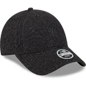cappellino-curvo-nero-regolabile-con-logo-nero-da-donna-9forty-hypertexture-dei-new-york-yankees-mlb-di-new-era