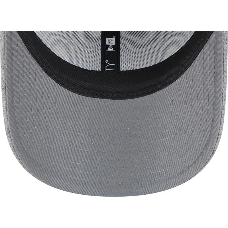 mutzen-gebogen-grau-verstellbares-band-9forty-essential-melton-wool-der-boston-red-sox-mlb-von-new-era