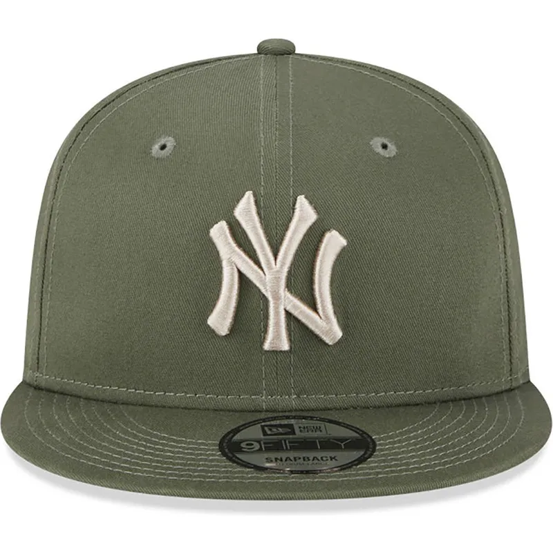 cappelli-piatta-verde-snapback-9fifty-league-essential-dei-new-york-yankees-mlb-di-new-era cappelli-piatta-verde-snapback-9fifty-league-essential-dei-new-york-yankees-mlb-di-new-era