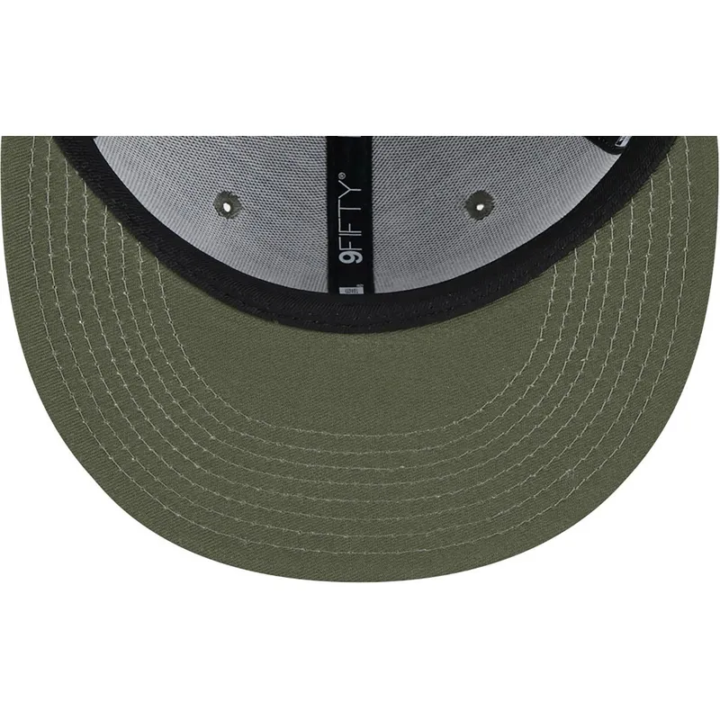 cappelli-piatta-verde-snapback-9fifty-league-essential-dei-new-york-yankees-mlb-di-new-era cappelli-piatta-verde-snapback-9fifty-league-essential-dei-new-york-yankees-mlb-di-new-era