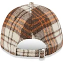 cappellino-marrone-regolabile-con-visiera-curva-e-logo-marrone-9forty-check-dei-new-york-yankees-mlb-di-new-era