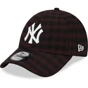 cappellino-curvo-marrone-regolabile-9forty-flannel-dei-new-york-yankees-mlb-di-new-era