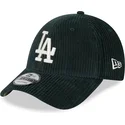 cappellino-verde-con-visiera-curva-regolabile-con-logo-beige-9forty-wide-cord-dei-los-angeles-dodgers-mlb-di-new-era