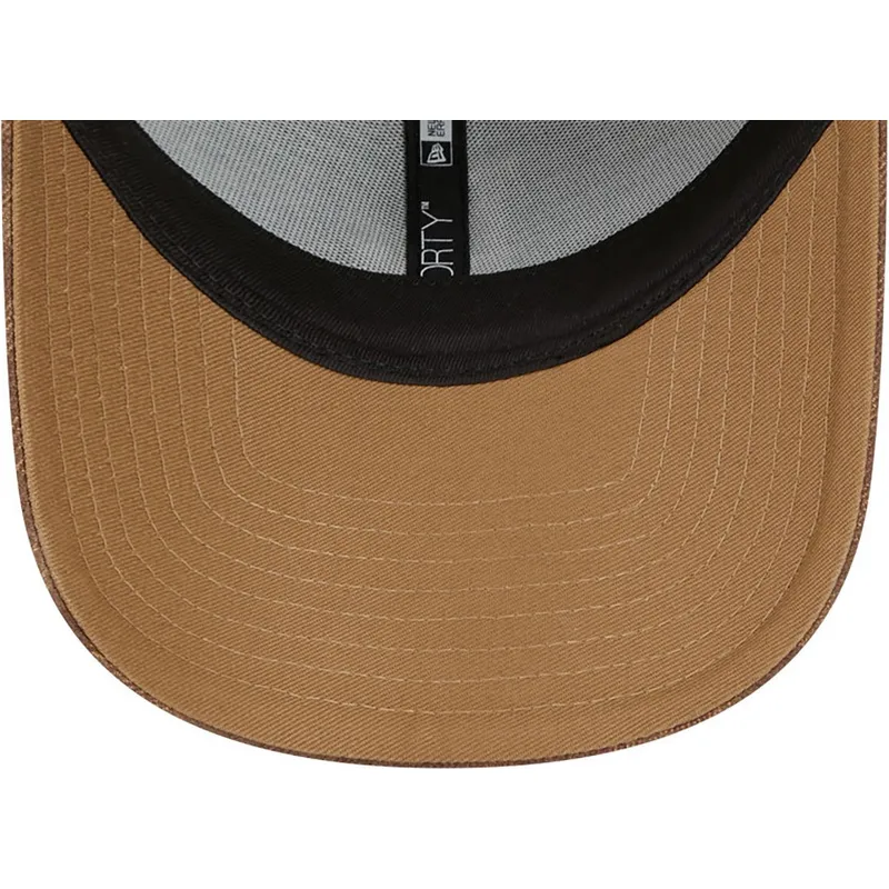 verstellbare-braune-9forty-flanell-cap-mit-gebogenem-schirm-der-los-angeles-dodgers-mlb-von-new-era