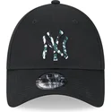 cappelli-curva-nero-cinghia-regolabile-9forty-seasonal-infill-dei-new-york-yankees-mlb-di-new-era