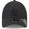 cappellino-curvo-nero-regolabile-con-logo-nero-9forty-repreve-outline-dei-new-york-yankees-mlb-di-new-era
