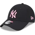 cappelli-curva-nero-cinghia-regolabile-rosa-9forty-neon-dei-new-york-yankees-mlb-di-new-era