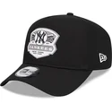 mutzen-gebogen-schwarz-snapback-a-frame-patch-der-new-york-yankees-mlb-von-new-era