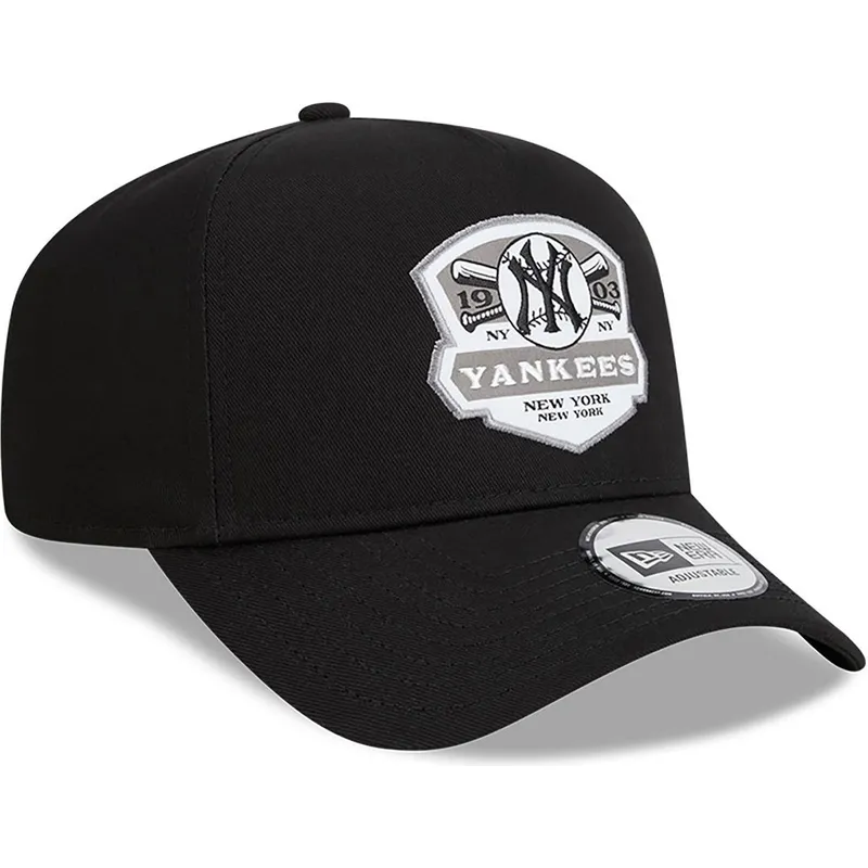 cappelli-curva-nero-snapback-a-frame-patch-dei-new-york-yankees-mlb-di-new-era