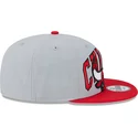 cappello-piatto-grigio-e-rosso-snapback-9fifty-tip-off-2023-di-chicago-bulls-nba-di-new-era