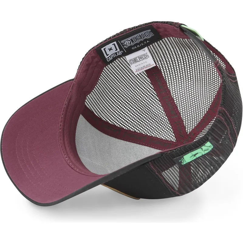 cappelli-curva-nero-snapback-roronoa-zoro-one-piece-di-capslab cappelli-curva-nero-snapback-roronoa-zoro-one-piece-di-capslab