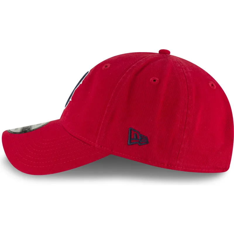 rod-justerbar-bojd-keps-med-marinbla-logotyp-9twenty-core-classic-boston-red-sox-mlb-fran-new-era