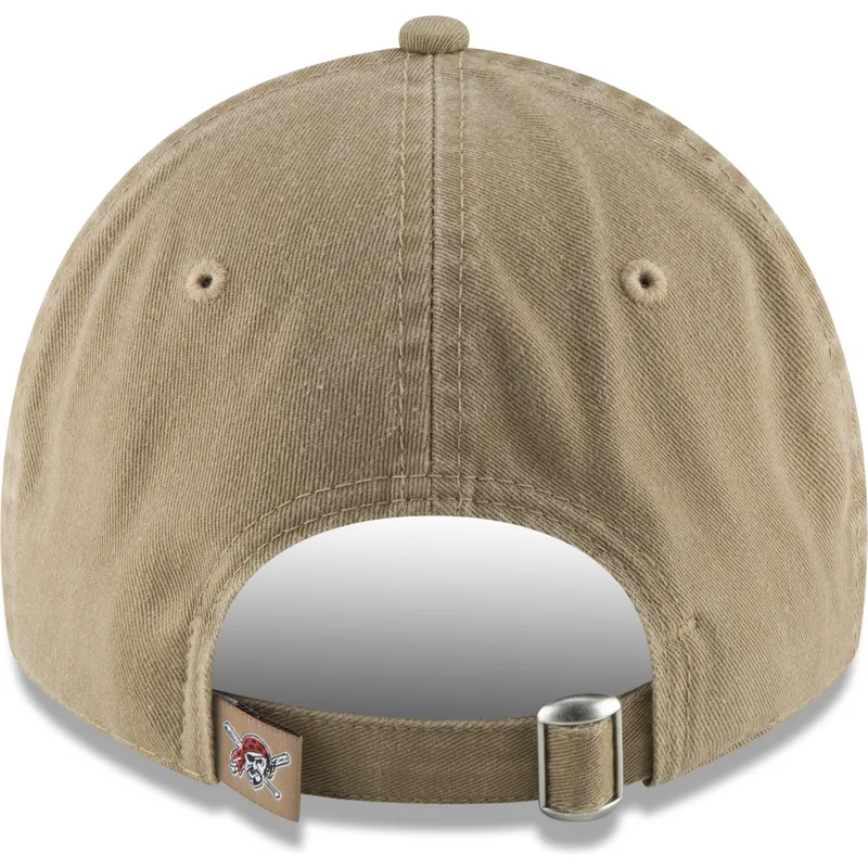 regulowana-czapka-z-jasnobrabym-zakrzywionym-daszkiem-z-czarnym-logo-9twenty-core-classic-pittsburgh-pirates-mlb-od-new-era