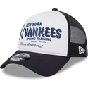 cappellino-trucker-bianco-e-blu-navy-9forty-a-frame-team-dei-new-york-yankees-mlb-di-new-era