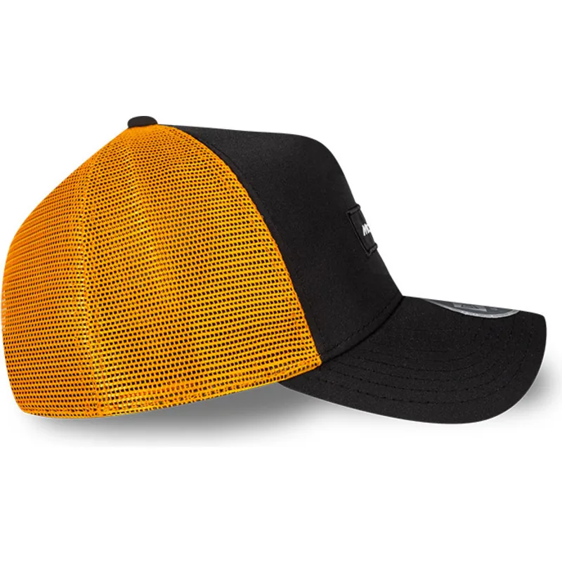 mutzen-gebogen-schwarz-snapback-9forty-a-frame-patch-front-der-mclaren-racing-formula-1-von-new-era
