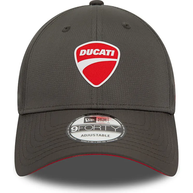 cappellino-curvo-nero-regolabile-9forty-ripstop-di-ducati-motor-motogp-di-new-era