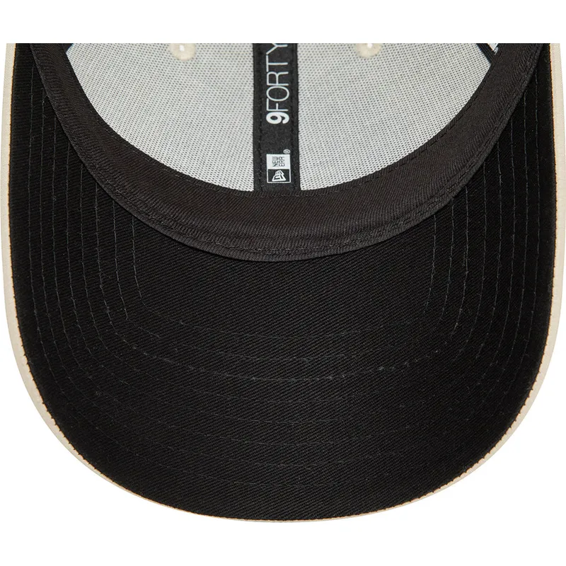 cappelli-curva-beige-cinghia-regolabile-9forty-ripstop-dei-ducati-motor-motogp-di-new-era