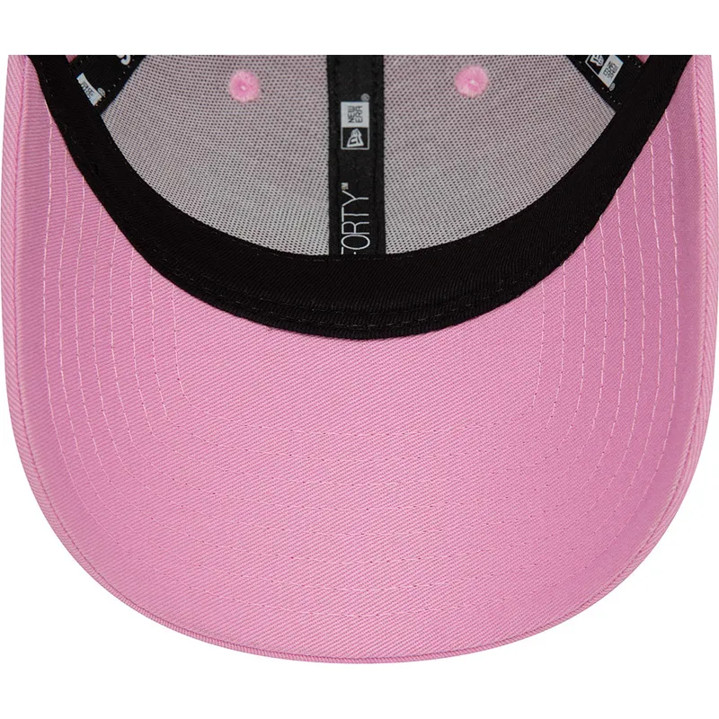 cappelli-curva-rosa-cinghia-regolabile-9forty-seasonal-dei-mclaren-racing-formula-1-di-new-era