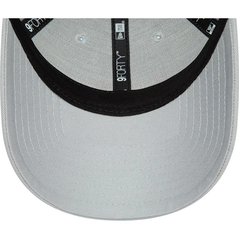 cappelli-curva-grigio-cinghia-regolabile-9forty-seasonal-colour-dei-vespa-piaggio-di-new-era