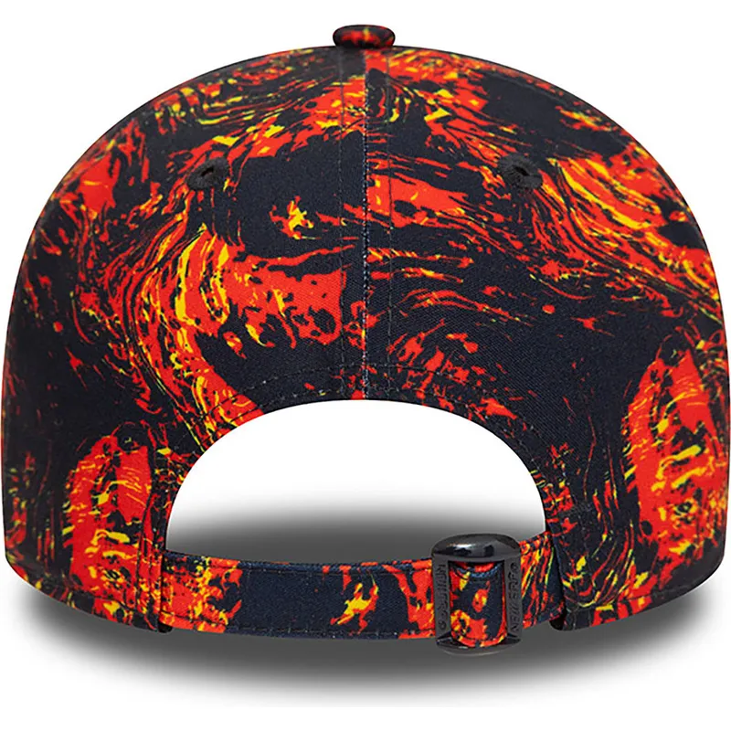 cappelli-curva-rosso-cinghia-regolabile-9forty-all-over-print-dei-red-bull-racing-formula-1-di-new-era