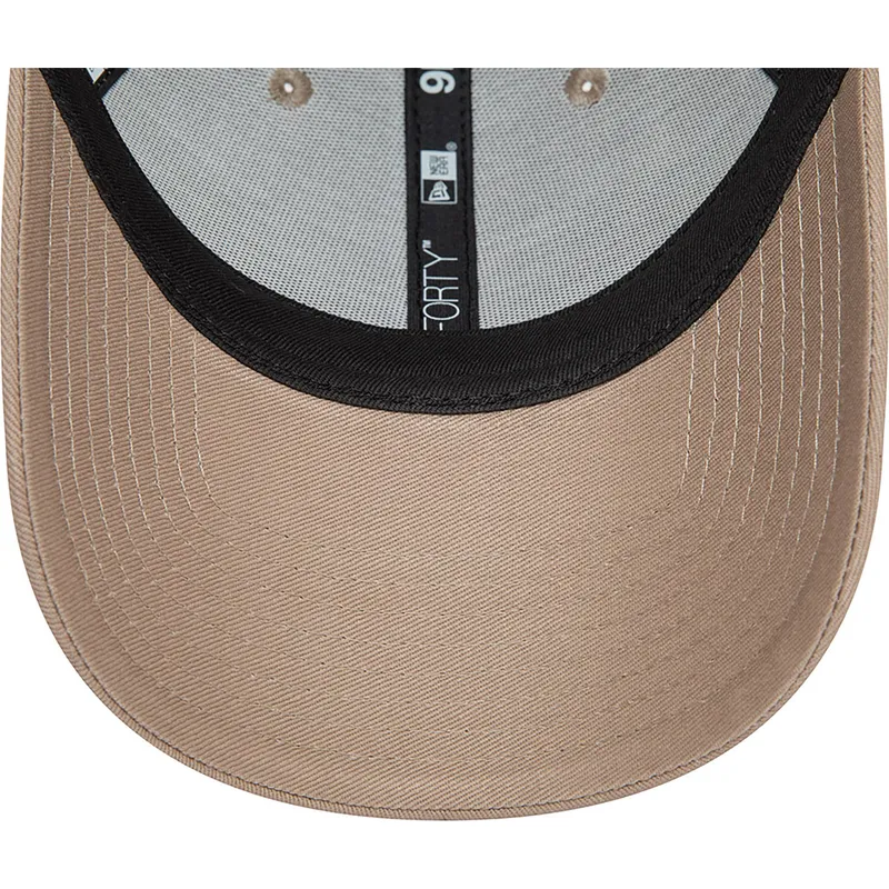 mutzen-gebogen-braun-verstellbares-band-9forty-von-new-era