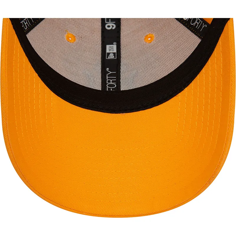 mutzen-gebogen-orange-verstellbares-band-negro-9forty-league-essential-der-new-york-yankees-mlb-von-new-era