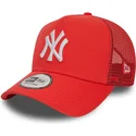 cappellino-trucker-rosso-a-frame-league-essential-dei-new-york-yankees-mlb-di-new-era