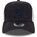 cappelli-curva-blu-marino-snapback-a-frame-league-essential-dei-new-york-yankees-mlb-di-new-era
