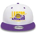cappello-piatto-bianco-e-viola-snapback-9fifty-white-crown-dei-los-angeles-lakers-nba-di-new-era