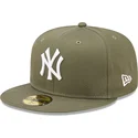 gron-platt-keps-justerad-59fifty-league-essential-fran-new-york-yankees-mlb-av-new-era