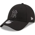 new-era-new-york-yankees-mlb-9forty-pop-outline-svart-justerbar-bojd-keps-med-svart-logotyp