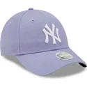 new-era-new-york-yankees-mlb-9forty-league-essential-justerbar-lilla-kvindekasket-med-buet-skygge