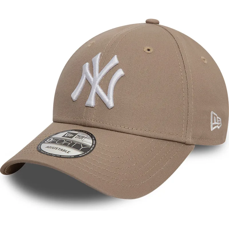 jasnobrazowa-regulowana-czapka-z-daszkiem-9forty-league-essential-new-york-yankees-mlb-od-new-era