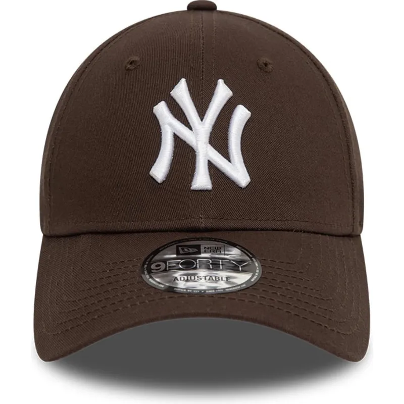 morkbrun-justerbar-9forty-league-essential-bojd-keps-new-york-yankees-mlb-fran-new-era