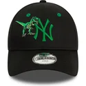 mutzen-gebogen-schwarz-verstellbares-band-fur-kinder-9forty-graphic-dinosaurio-der-new-york-yankees-mlb-von-new-era