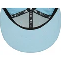 hellblaue-snapback-kappe-mit-flachem-schirm-und-schwarzem-logo-9fifty-league-essential-der-new-york-yankees-mlb-von-new-era