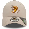 cappellino-curvo-beige-regolabile-9forty-repreve-basketball-pizza-di-new-era