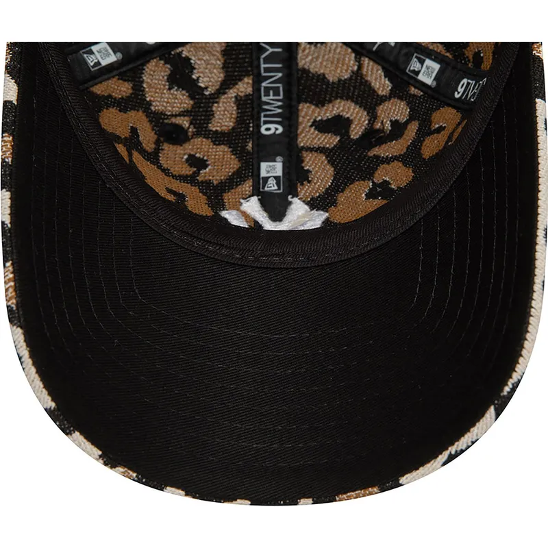 cappelli-curva-leopardo-cinghia-regolabile-9forty-jacquard-dei-new-york-yankees-mlb-di-new-era