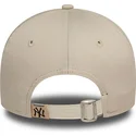 cappelli-curva-beige-cinghia-regolabile-9forty-floral-dei-new-york-yankees-mlb-di-new-era