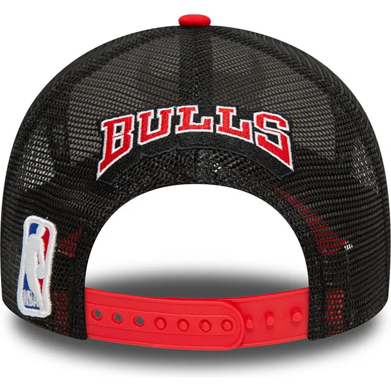 cappelli-curva-multicolore-snapback-a-frame-dei-chicago-bulls-nba-di-new-era