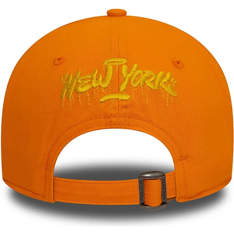 orangefarbene-verstellbare-curved-cap-9forty-hot-dog-character-von-new-era