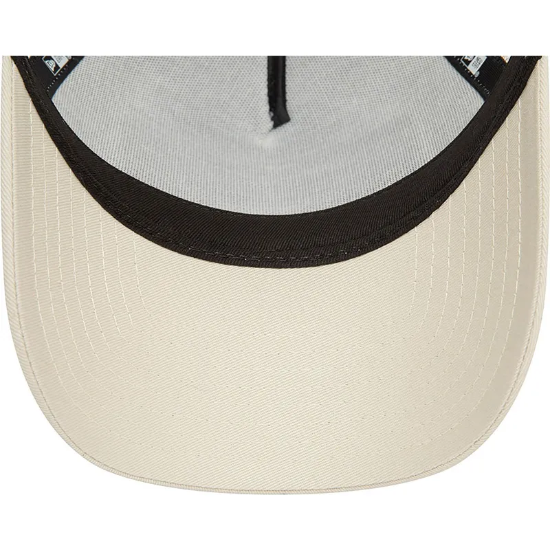 cappelli-curva-beige-snapback-a-frame-summer-dei-saint-tropez-ciudades-y-playas-di-new-era cappelli-curva-beige-snapback-a-frame-summer-dei-saint-tropez-ciudades-y-playas-di-new-era