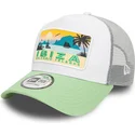 cappellino-trucker-bianco-e-verde-a-frame-summer-di-ibiza-citta-e-spiagge-di-new-era